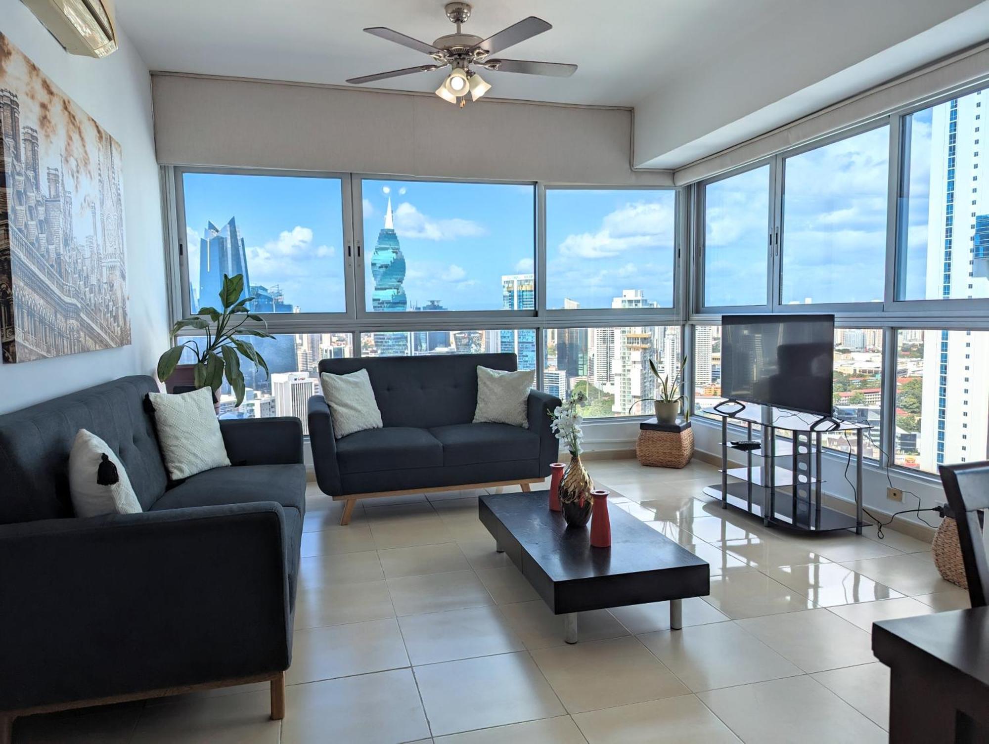Yc 3602 L Apartamento 2Br En Av Balboa Панама Сити Екстериор снимка