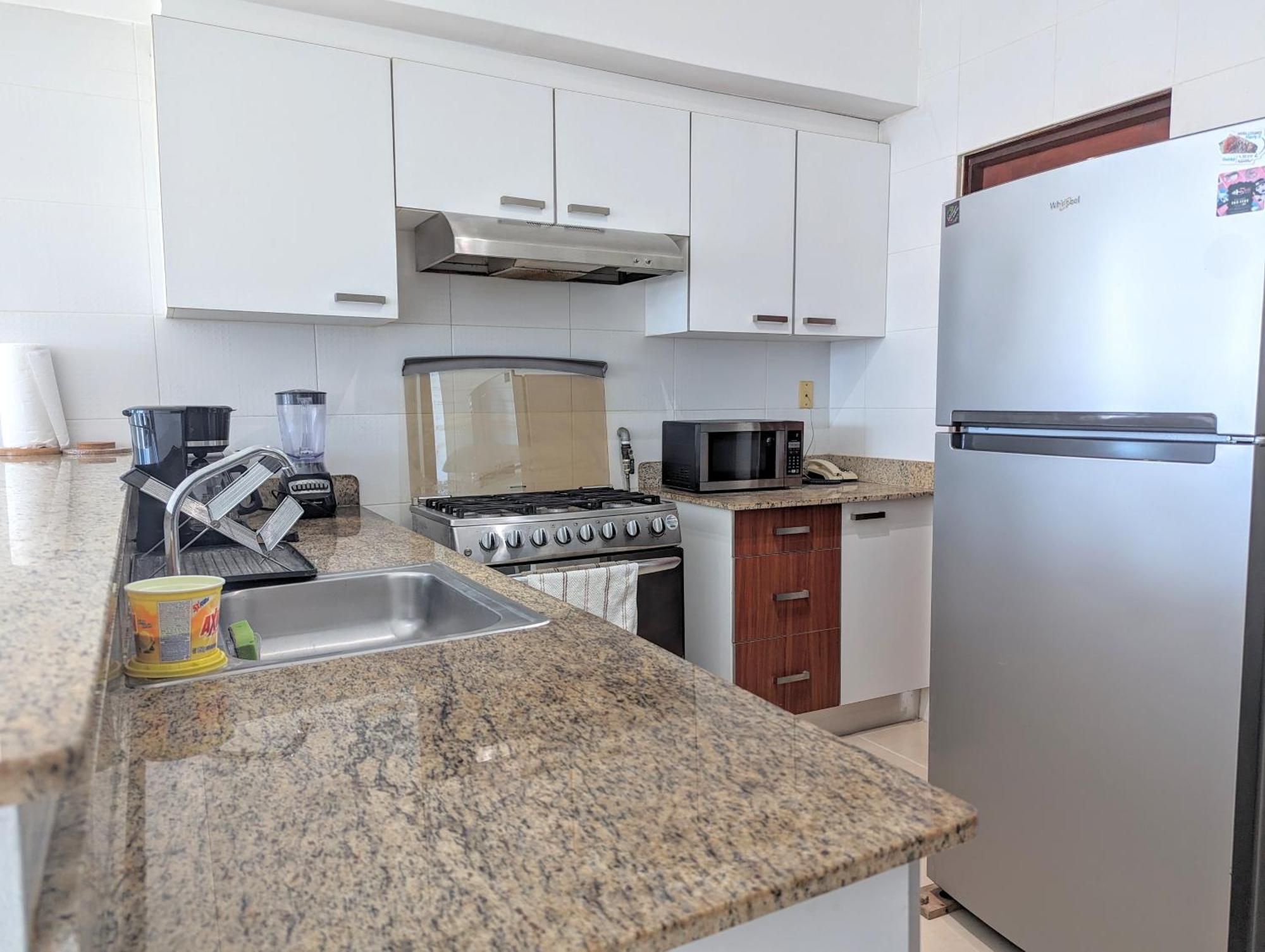 Yc 3602 L Apartamento 2Br En Av Balboa Панама Сити Екстериор снимка