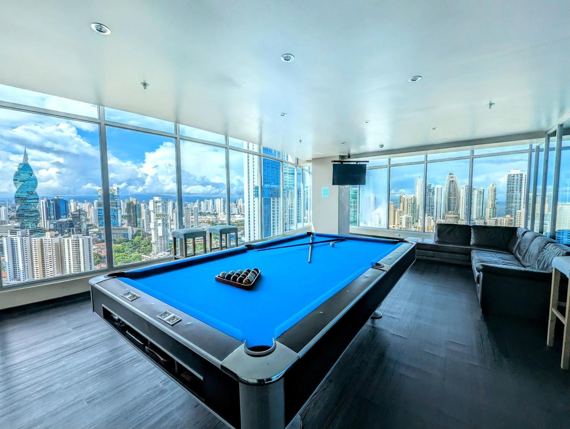 Yc 3602 L Apartamento 2Br En Av Balboa Панама Сити Екстериор снимка